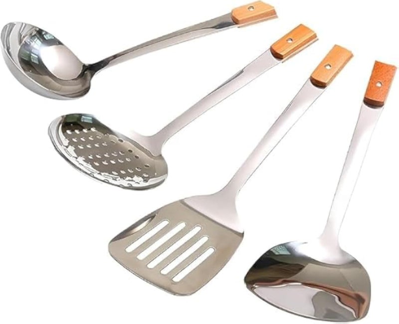 طقم أدوات مطبخ من الفولاذ المقاوم للصدأ مكون من 4 قطع بمقابض خشبية، يتضمن ملاعق مسطحة بخطاف، ومجرفة، وملعقة تقليب مثقبة، وملعقة مثقبة، ومغرفة.